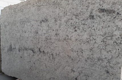 Muestra de granito White Galaxy